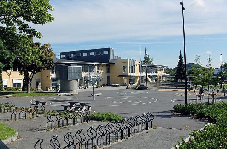 Dette skjer på skolene og i barnehagene i dag