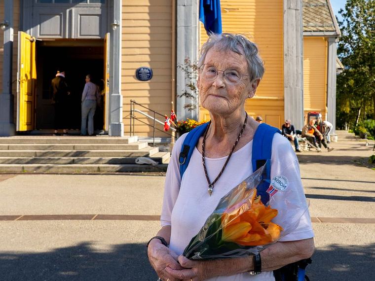 Esters mor ble utsatt for skallemåling: – Han så lidelsene