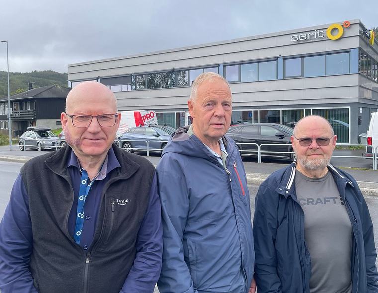 Ni gründere kjøpte bygget – nå selger de