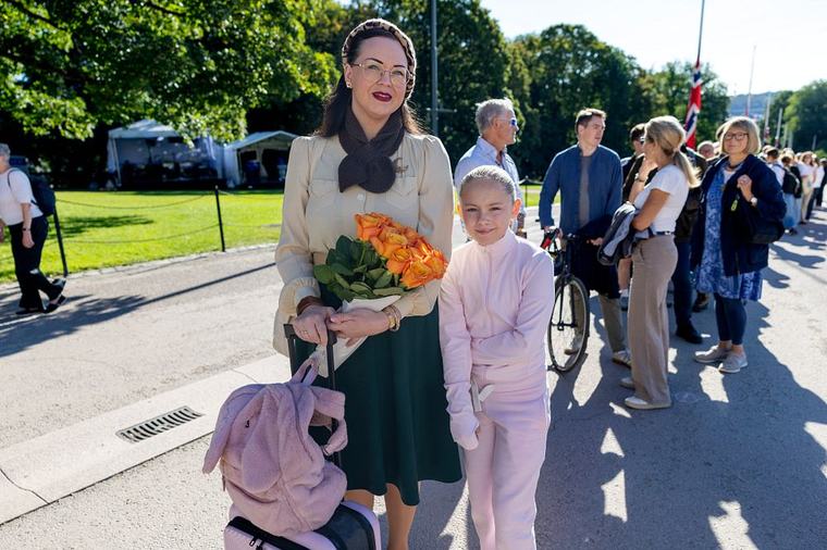 – Hjemme har vi følt på avstanden. Her er vi tettere på