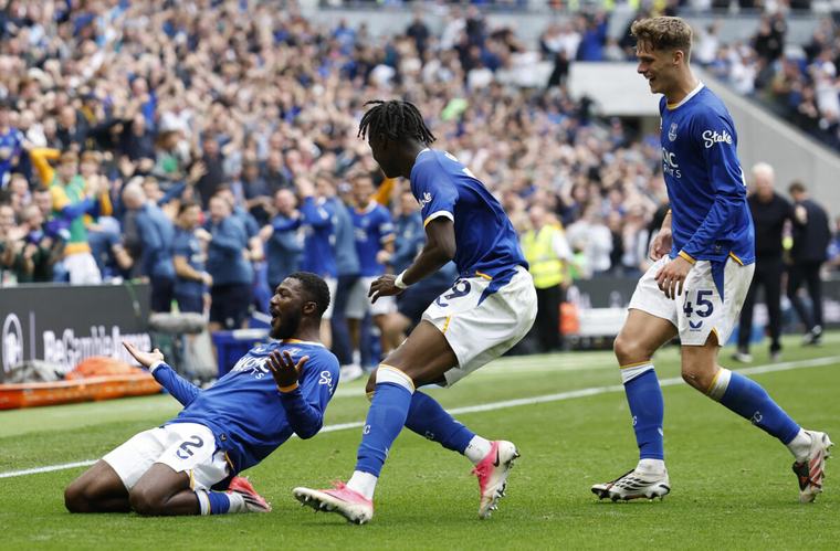 Overtidsdrama for United: – Latterlig modig