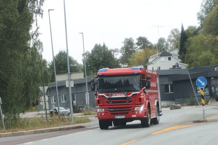 Mulig brann i bygg var bål
