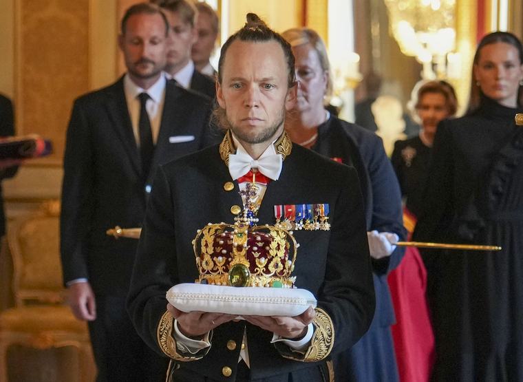 Landet rundt Millionlønn og bolig i Slottsparken: Dette er hoffsjef Olav Heian-Engdal